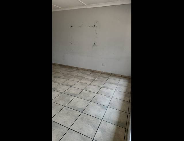2 bed property to rent in MARAISBURG